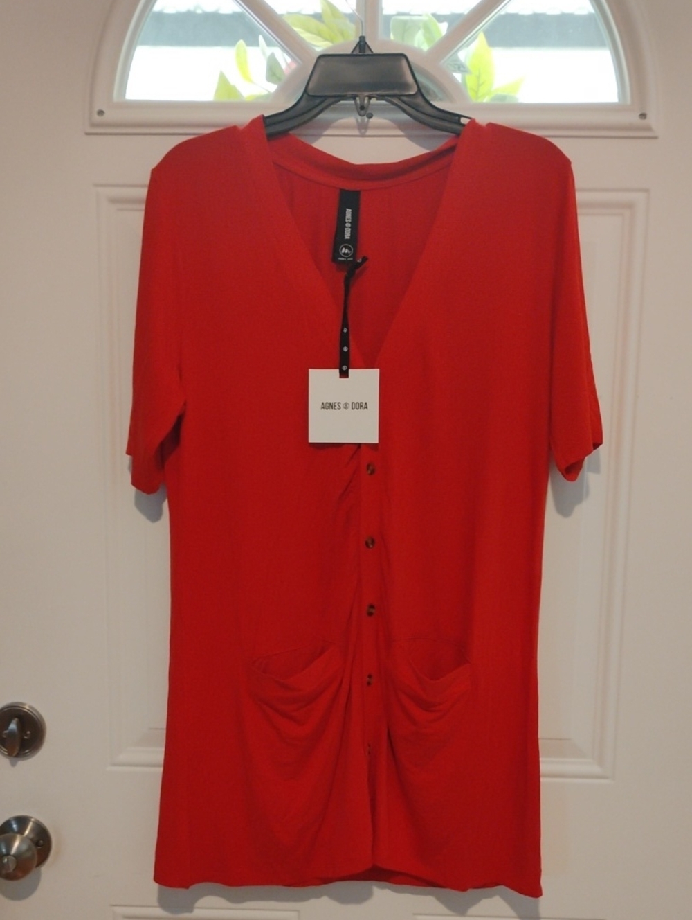 Agnes & Dora Vibrant Red Button-Front Tunic Top Size M